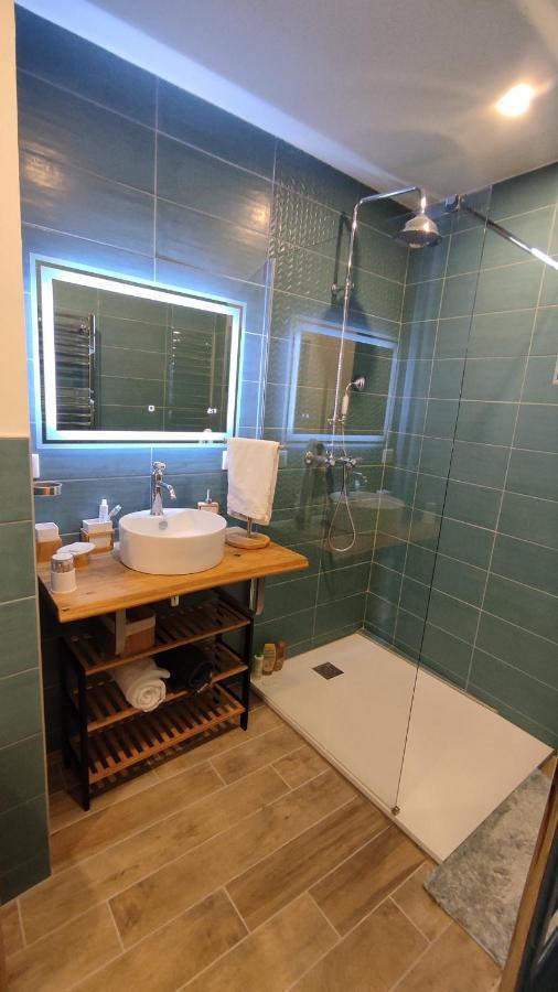 Bed and Breakfast La Fontaine Du Mas Thiviers Экстерьер фото